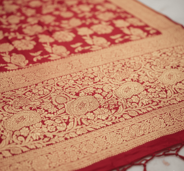 Heritage Red Banarasi Silk Bridal Saree - Image 3